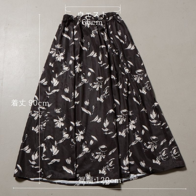 FLOWER PRINT FLARE SKIRT - モアプラス moreplus