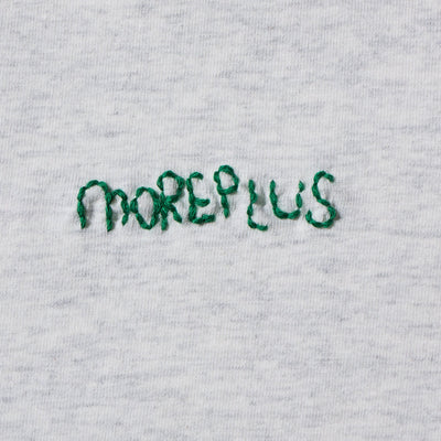 MOREPLUS EMBROIDERY TEE SHIRTS - モアプラス moreplus