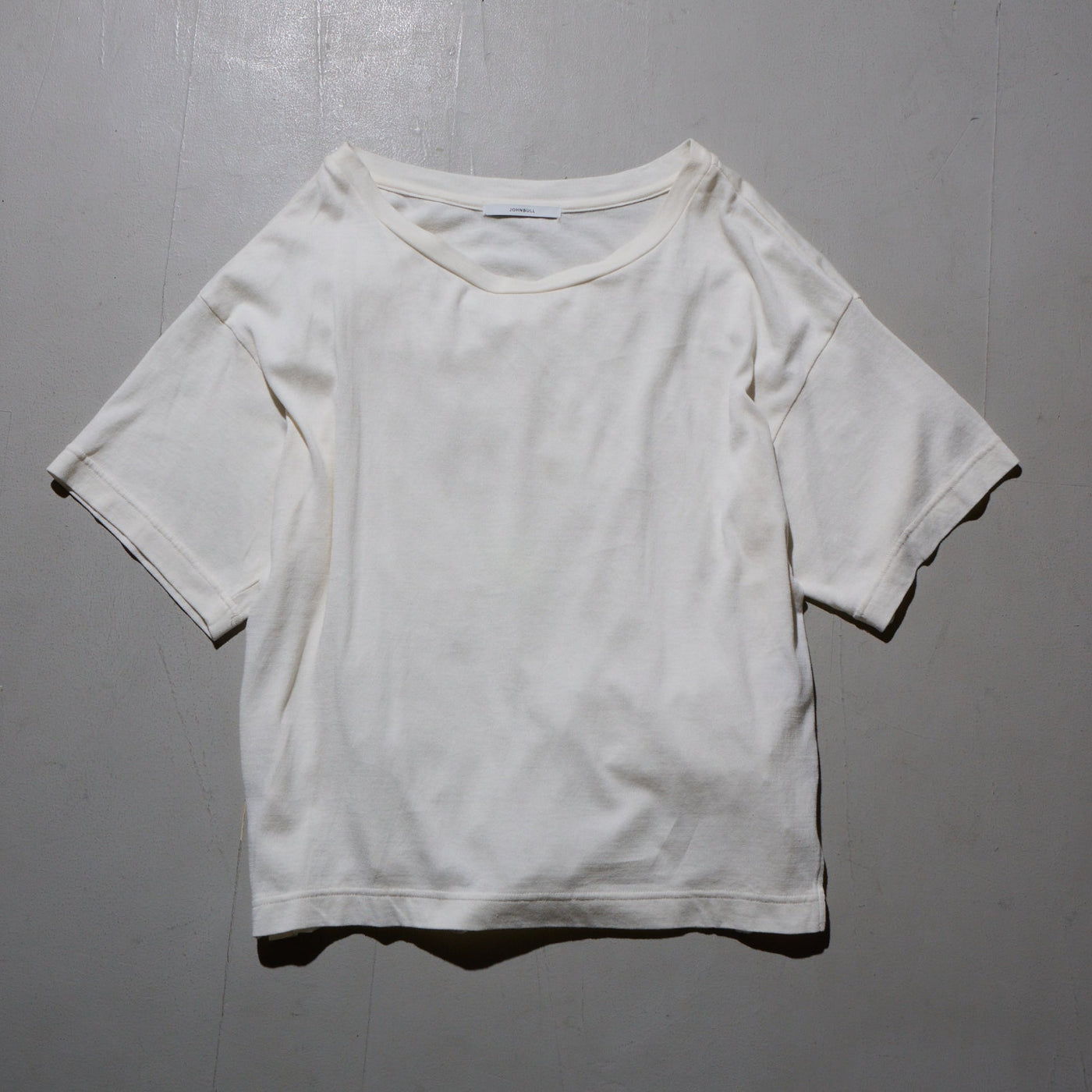 OVER SIZE CUT AND SEW - モアプラス moreplus